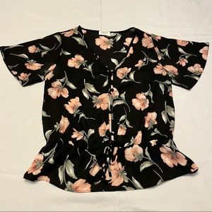 Black floral v-neck blouse